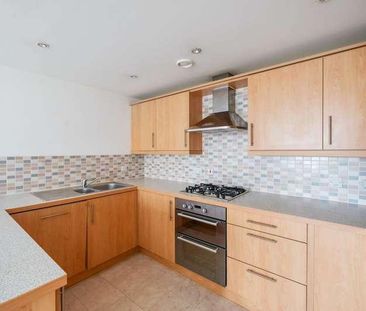 Brunel Crescent, Swindon, SN2 - Photo 5