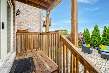 Condo Townhouse For Lease | W9246201 - Photo 4