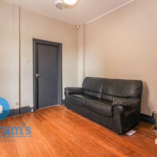 Wilford Grove, Nottingham, NG2 - Photo 1