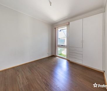 3 Bedroom on Huge Block - Photo 4