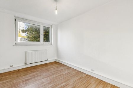 4 bedroom house to rent - Photo 3