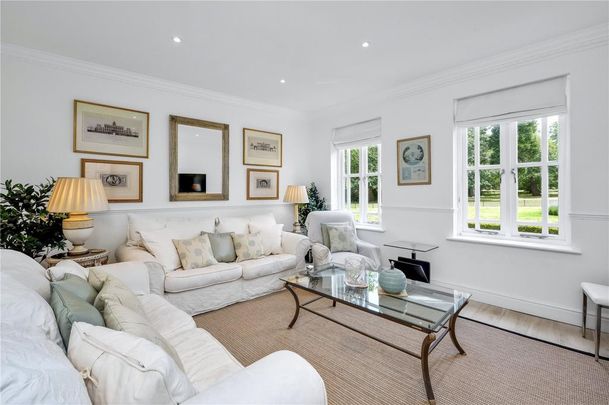 6 bedroom terraced house to rent - Photo 1