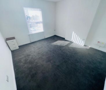 210a Bushbury Road, wolverhampton, WV10 0NB - Photo 2