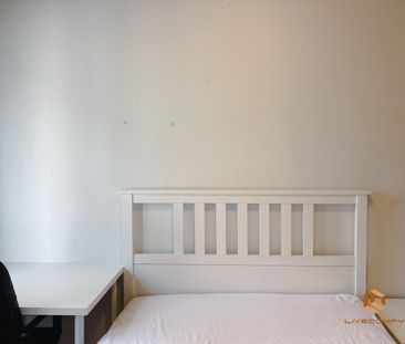 Strathfield - Photo 6