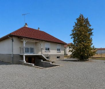 Location Maison 4 pièces 80m² CHAMPIGNY SUR VEUDE 37120 - Photo 4