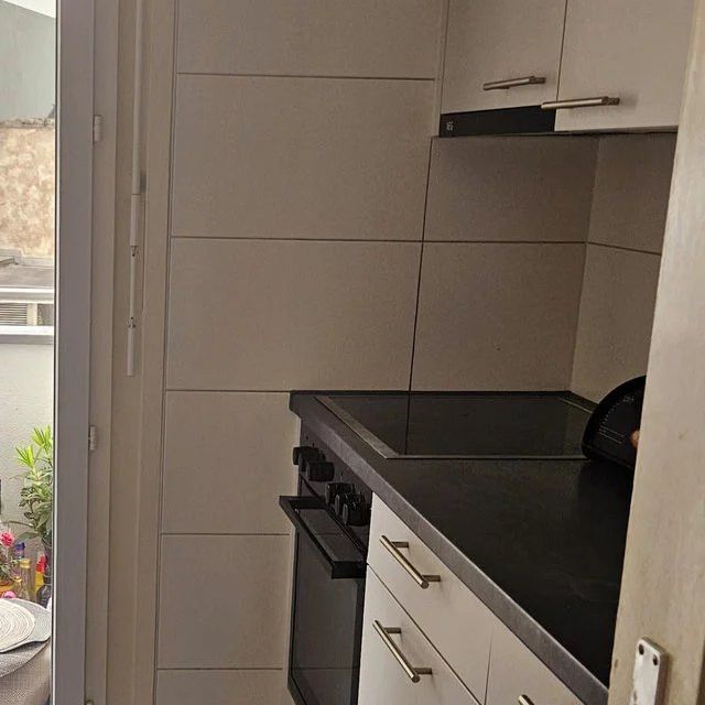Appartement de 4 pièces au 1er étage - Photo 2