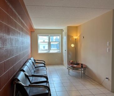 For Lease - 261 Lester Street Unit# 403, Waterloo, Ontario - Photo 1