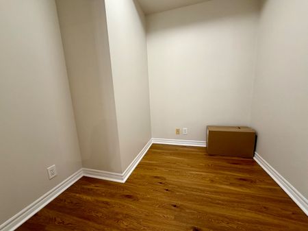 For Lease - 33 Elm Drive Unit# 2301, Mississauga, Ontario - Photo 4