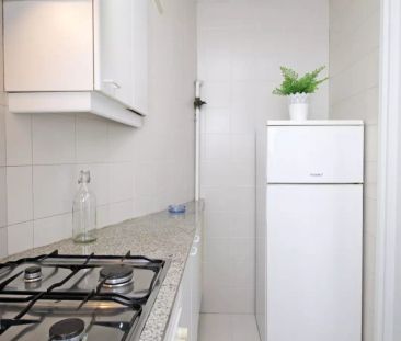 1-bedroom apartment with AC for rent in Poblenou, walk to the beach - Photo 1