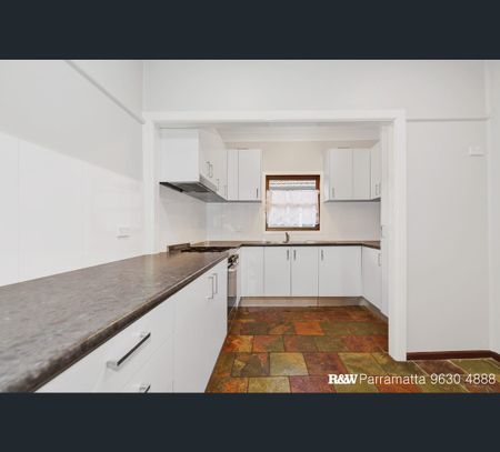 13 Murray Street, North Parramatta, NSW 2151 - Photo 4