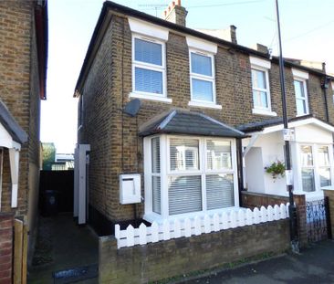 2 bedroom end of terrace house to rent - Photo 6