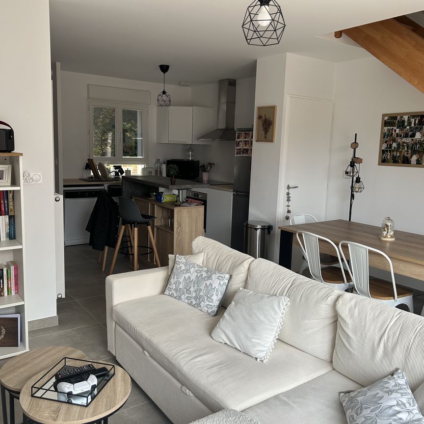 Location Appartement 3 pièces 64m² ST JEAN DE BRAYE 45800 - Photo 1