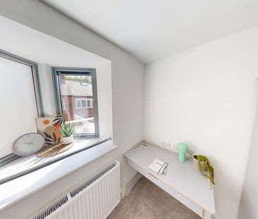 3 bedroom apartment to rent - Photo 1