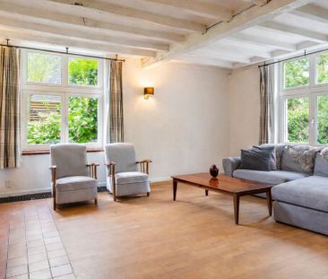 Villa te huur in Ekeren voor € 3.200 met 5 slaapkamers - Photo 1