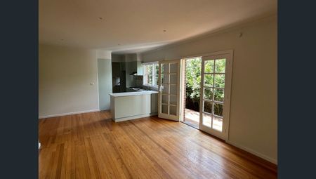 3/351 Elgar Road, Surrey Hills VIC 3127 - Townhouse For Rent | Domain - Photo 4