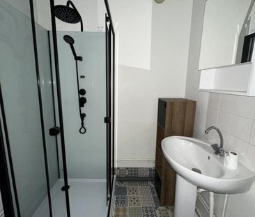 Location Appartement 1 pièce Meublé 24m² AGEN 47000 - Photo 6