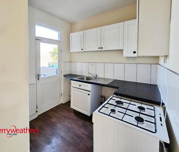 2 bed terraced house to rent in Albion Terrace, Barnsley, S70 - Photo 2