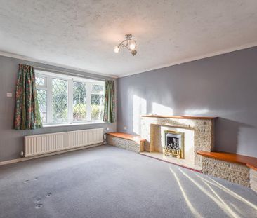 3 bedroom semi-detached house to rent - Photo 2