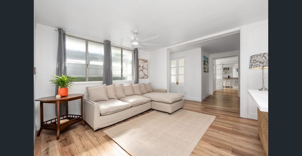 Walk to Pallarenda Beach - A Sallows Street Escape - Photo 1