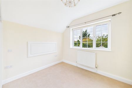 4 bedroom House in Richmond Road, Reading - Photo 4