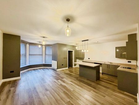 2 bedroom apartment to rent - Photo 3