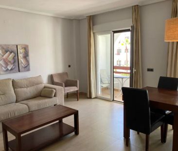 Alquiler de piso en Avenida Príncipe Felipe, 32 - Photo 1