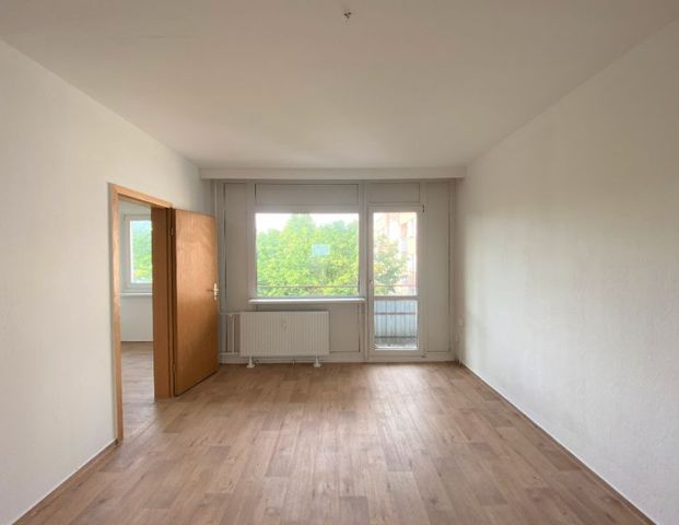 Schöne Dreiraumwohnung mit Balkon und neuem Badezimmer - Photo 1