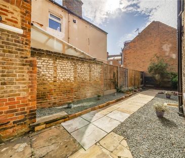 Chapter Road, Willesden Green, NW2 - Photo 1