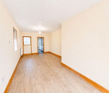 4 bedroom house to rent - Photo 2