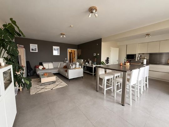 Appartement te huur - Photo 1