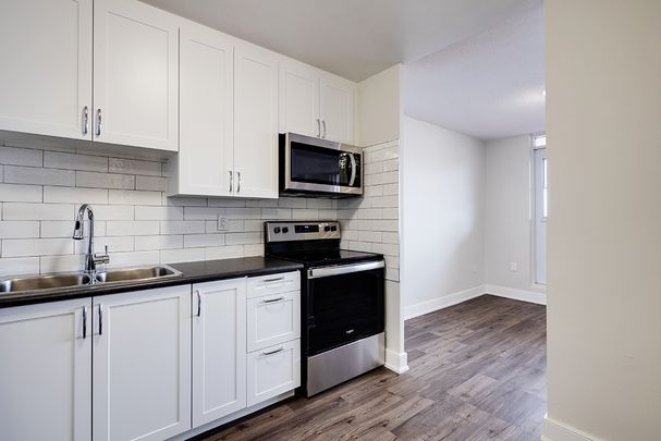 Beaconhill Tower — 3 Bedroom - Photo 1