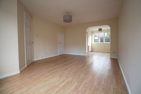 Littlemill Drive, Crookston, Glasgow - Photo 3