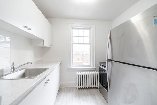 For Lease - 4 Kingston Road Unit# 47, Toronto, Ontario - Photo 1