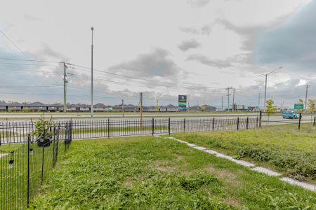 For Lease - 138 Flagg Avenue, Brant, Ontario - Photo 4