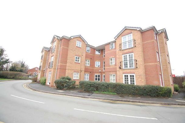 Wyggeston Street, Burton Upon Trent, DE13 - Photo 1