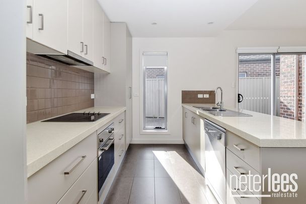 5 / 7 St James Close, Newstead TAS 7250 - Photo 1