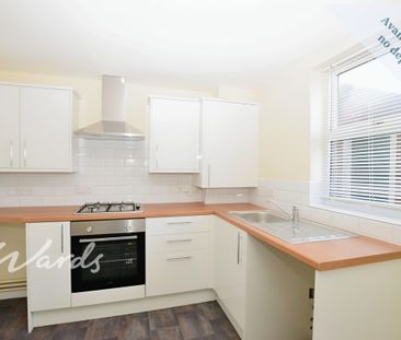 2 bedroom terraced house to rent - Photo 3