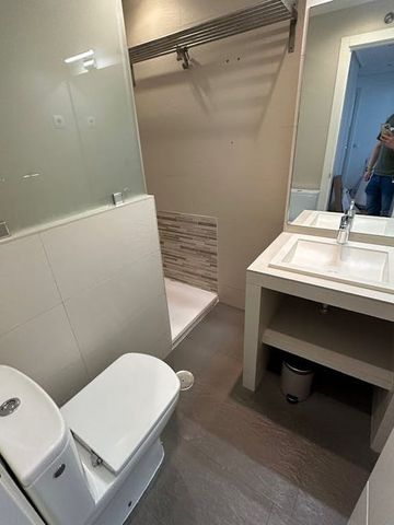 Calle de Rosario Romero, Madrid, Community of Madrid 28029 - Photo 5