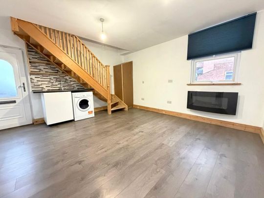 1 bedroom flat to rent - Photo 1