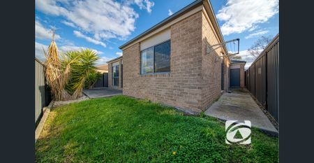 FOUR BEDROOM FAMILY HOME - Photo 3