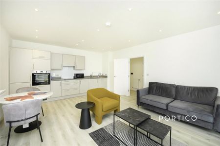 1 bedroom flat to rent - Photo 2