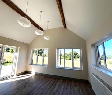 3 bedroom cottage to rent - Photo 3