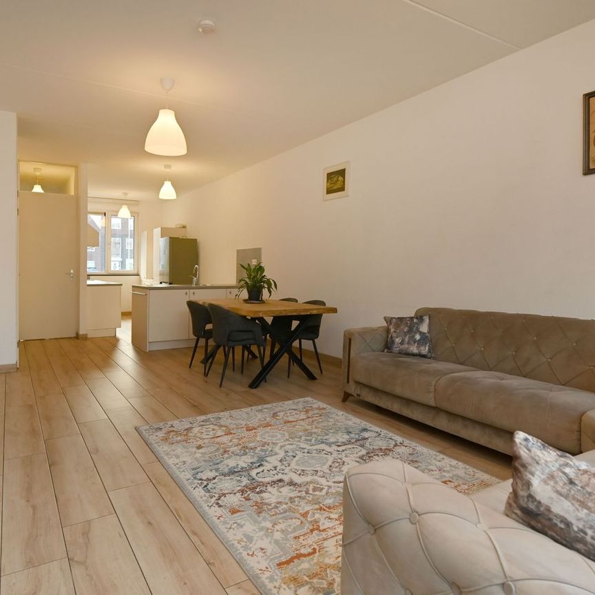 Huis te huur: Arend Vijfvinkelplein 32 2552 RX Den Haag - Photo 1