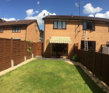 2 bedroom semi-detached house to rent - Photo 6