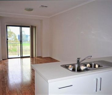 Modern Townhouse in Great Location - Photo 2