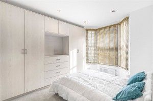 Furness Road, London, SW6 - Photo 1