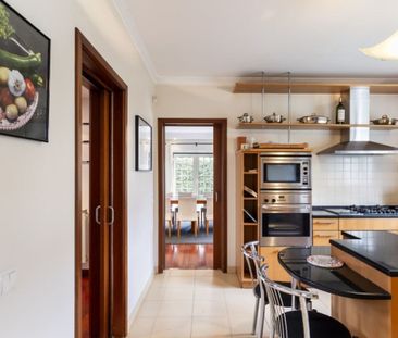 4 room luxury House for rent in Setúbal, Portugal - Photo 2