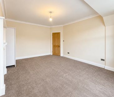 4 Bed Terraced House, Pendennis Road, SW16 - Photo 4
