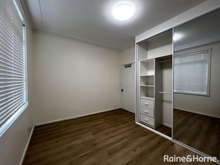 9 Fern Place, Blacktown, NSW 2148 - Photo 2