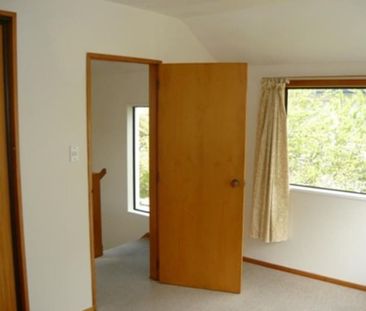 Two Bedroom Townhouse - Photo 6